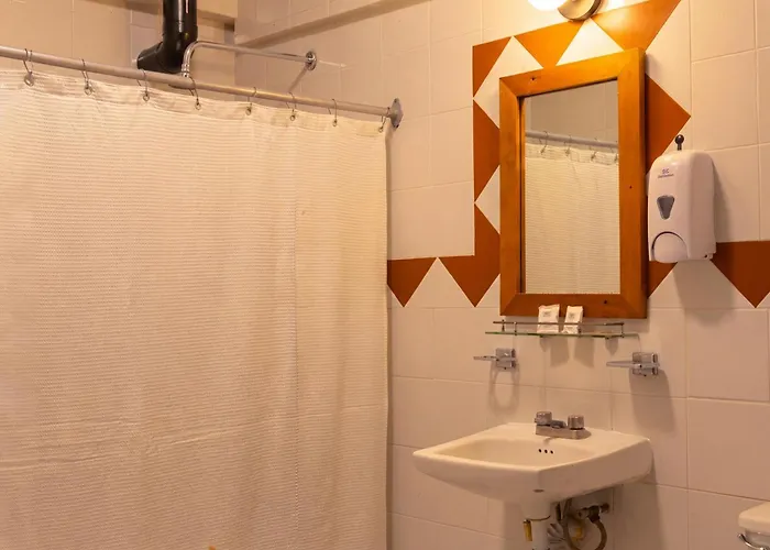 Virreyes Hotel 3*